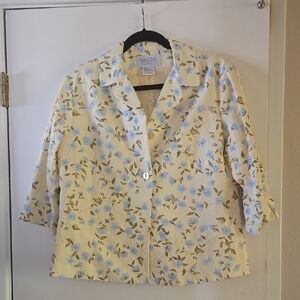 Linen Cream and Blue Floral Blazer with Three-Quarter Sleeves
